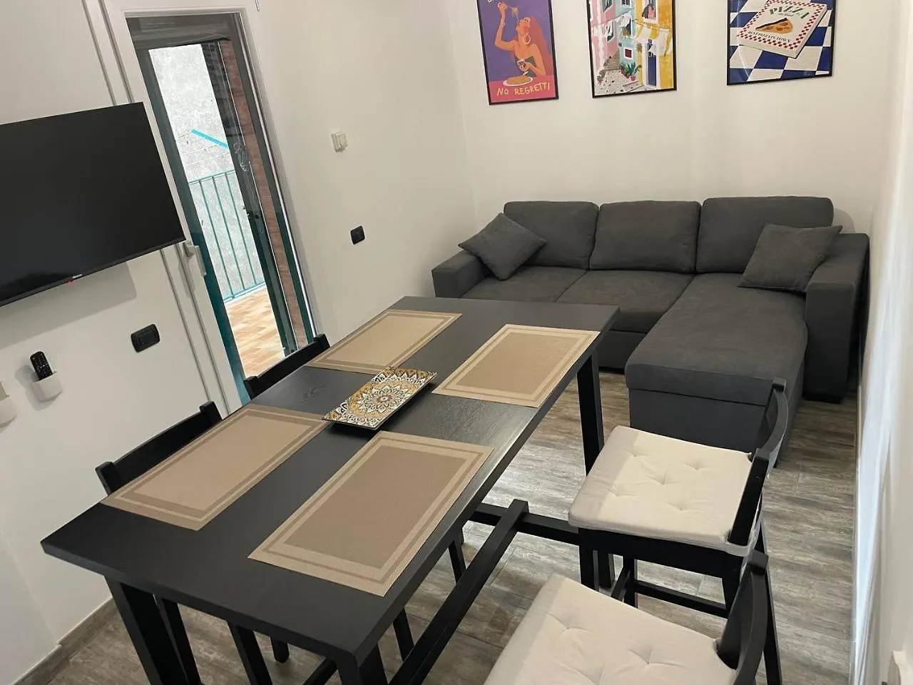 Greta\'S House - Napoli Centro contacts